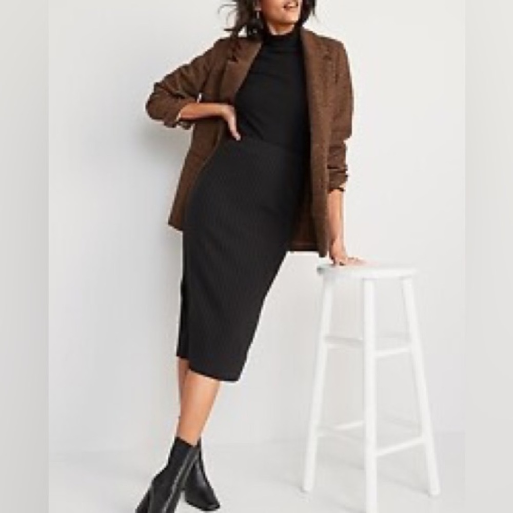 Ribbed Knit Sweater Pencil Skirt ( Midi length)